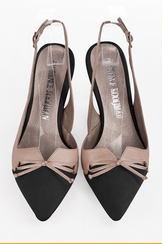 Matt black and powder pink women's dress pumps, with a knot on the front. Tapered toe. High slim heel. Top view - Florence KOOIJMAN